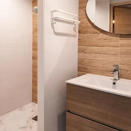 Le Colibri-appartement 4 Personnes Centre Aix Les Bains Appartement Aix-les-Bains